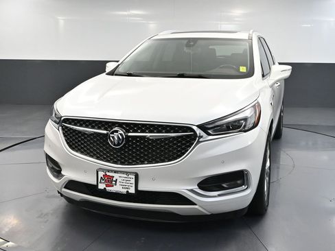 Used 2020 Buick Enclave Avenir w/ Avenir Technology Package image 13