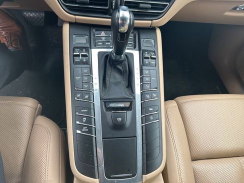Used 2019 Porsche Macan S image 7