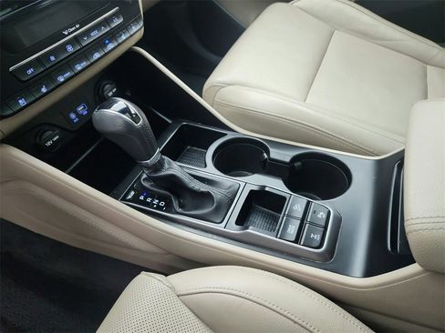 Used 2016 Hyundai Tucson Limited w/ Option Group 03 image 16