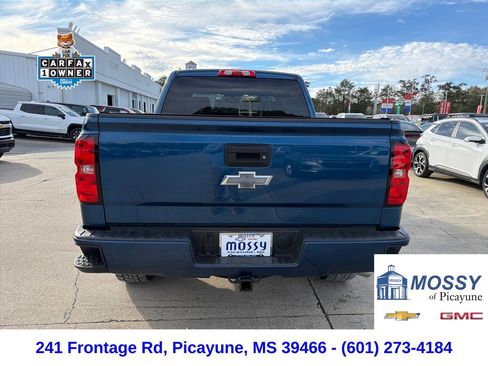 Used 2018 Chevrolet Silverado 1500 LT w/ All Star Edition image 4