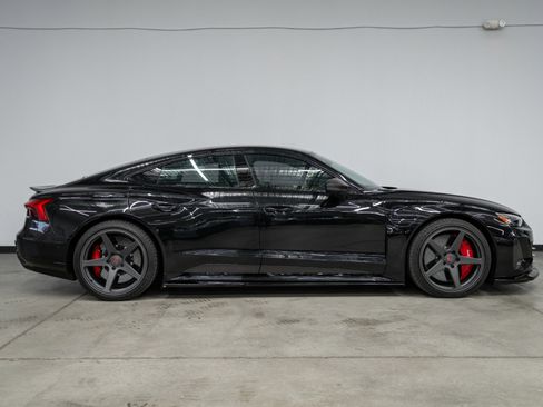 Used 2022 Audi RS e-tron GT w/ Year 1 Package AWD/4WD image 45