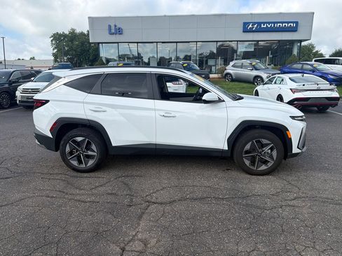 Certified 2026 Hyundai Tucson SEL AWD/4WD image 2
