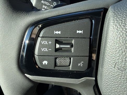 New 2026 Honda Odyssey Touring image 17