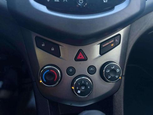 Used 2016 Chevrolet Sonic LT image 24