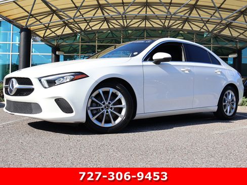 Certified 2022 Mercedes-Benz A 220 image 1