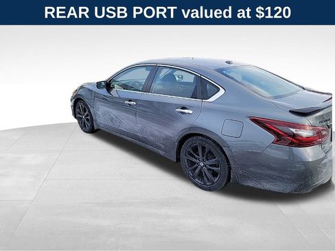 Used 2018 Nissan Altima 2.5 SR w/ SR Midnight Edition image 6