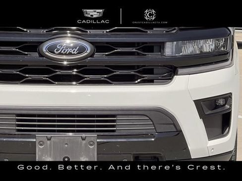 Used 2023 Ford Expedition Limited AWD/4WD image 9