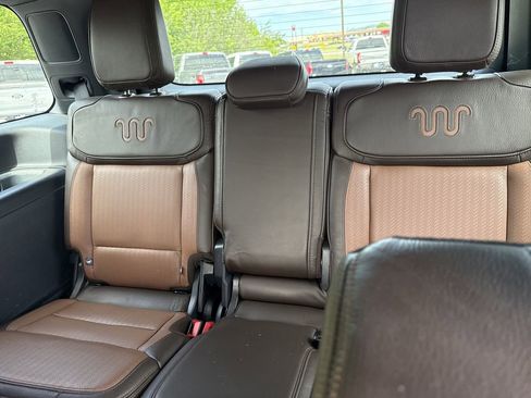 Used 2025 Ford Expedition King Ranch AWD/4WD image 21