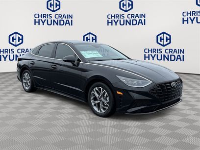 Certified 2023 Hyundai Sonata SEL w/ Preferred Accessory Package