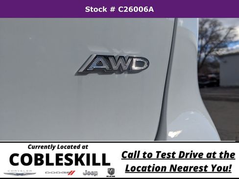 New 2026 Chrysler Pacifica Select image 36