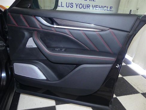 Used 2020 Maserati Levante GTS image 29