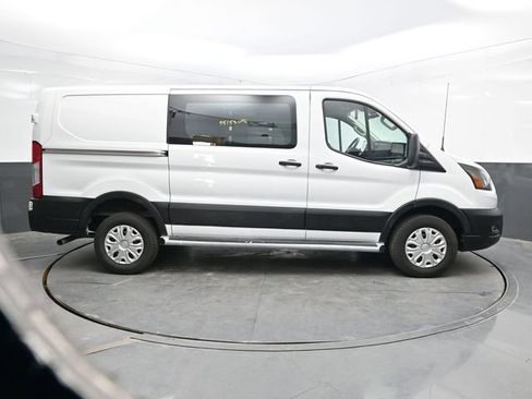 Used 2025 Ford Transit 250 Low Roof w/ Exterior Upgrade Package RWD image 9