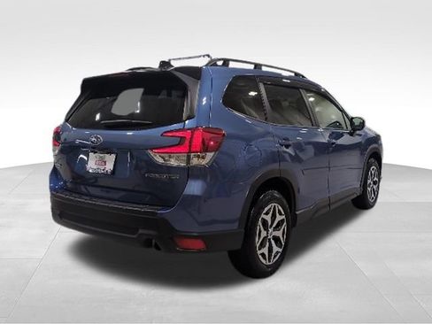 Used 2024 Subaru Forester Premium AWD/4WD image 29
