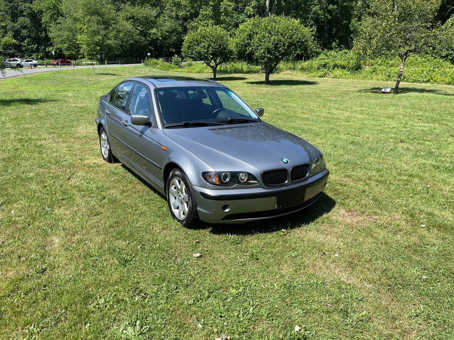 Used 2005 BMW 325xi Sedan AWD/4WD image 3