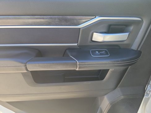 Used 2024 RAM 2500 Big Horn image 14