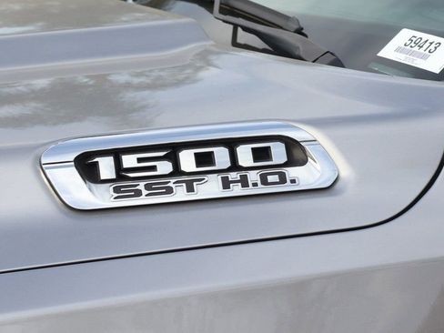 Used 2025 RAM 1500 Limited w/ Body Color Bumper Group image 57