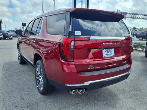 New 2026 GMC Yukon Denali w/ Denali Reserve Package AWD/4WD image 2