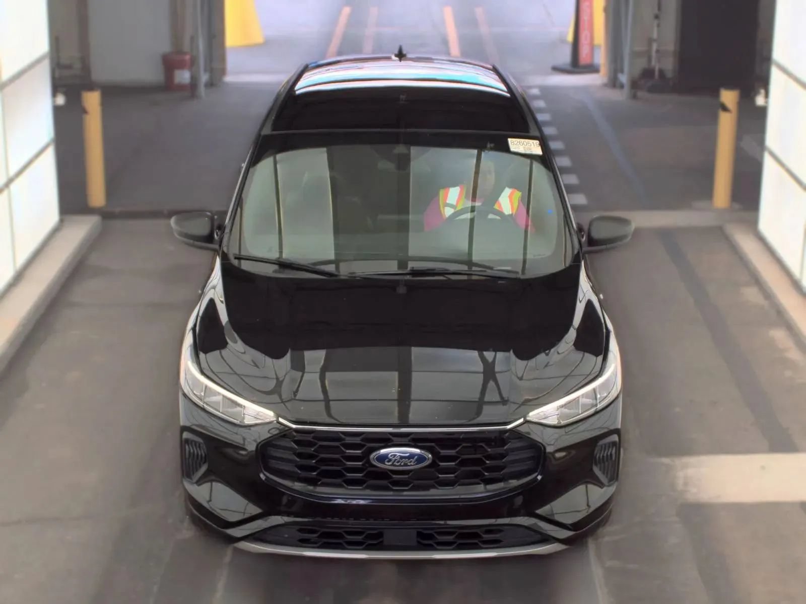 Used 2024 Ford Escape ST-Line AWD/4WD image 2
