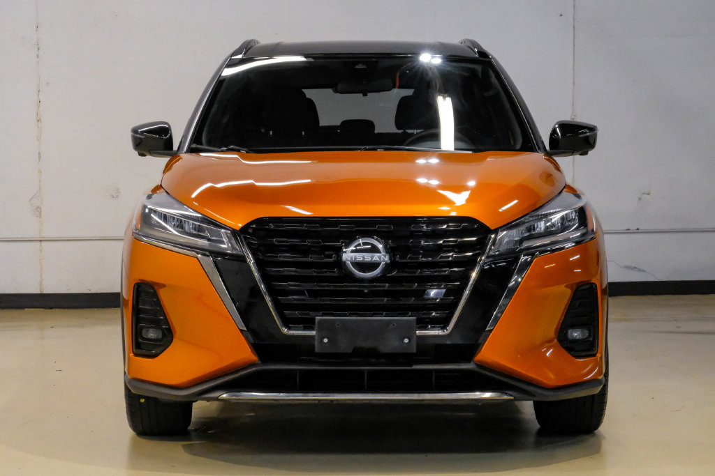 Used 2023 Nissan Kicks SR FWD image 7