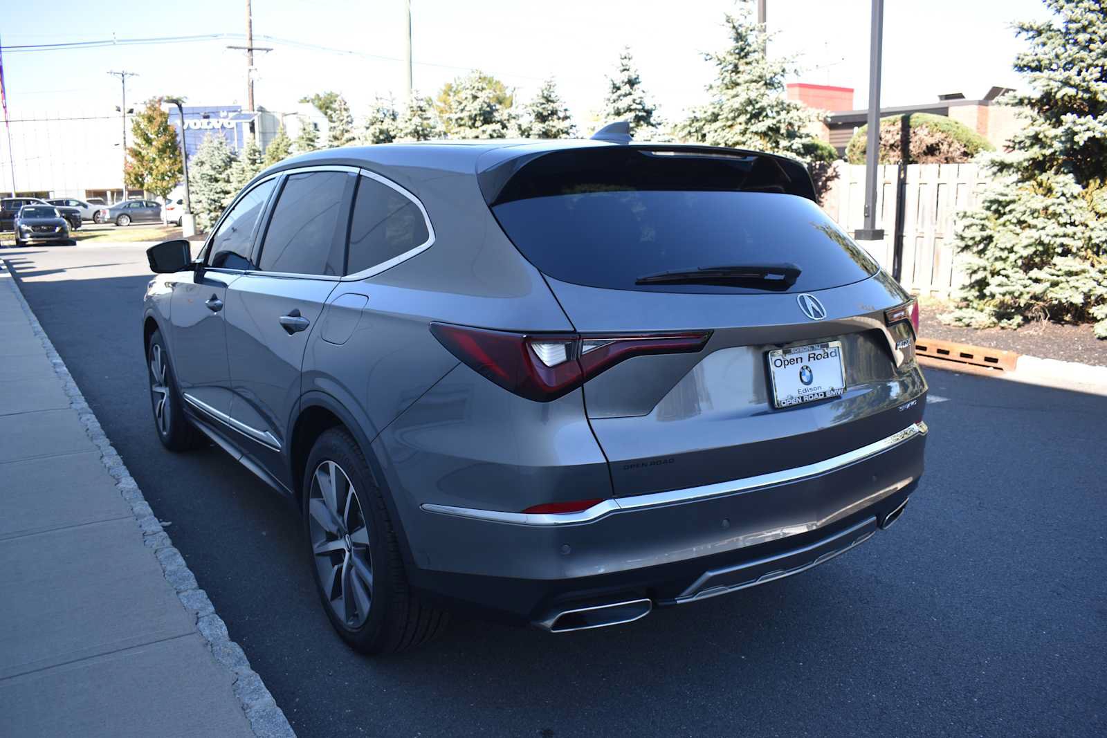 Used 2026 Acura MDX w/ Technology Package AWD/4WD image 7