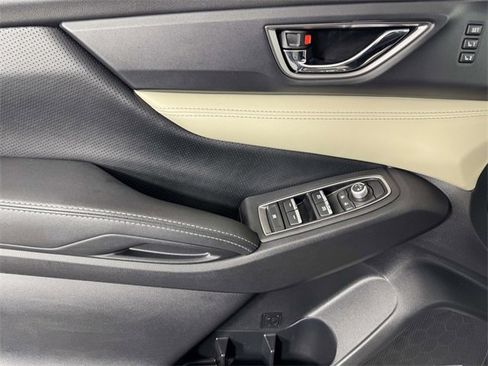 Used 2021 Subaru Ascent Limited w/ Technology Package image 17