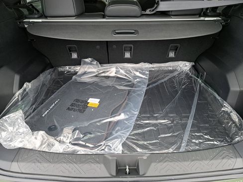 New 2026 Subaru Crosstrek 2.5i Limited w/ Crosstrek Mirror Package image 16