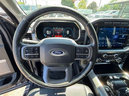 Used 2021 Ford F150 Lariat w/ Equipment Group 502A High AWD/4WD image 16