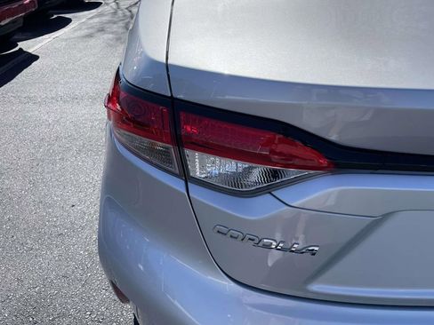 Used 2023 Toyota Corolla LE image 24