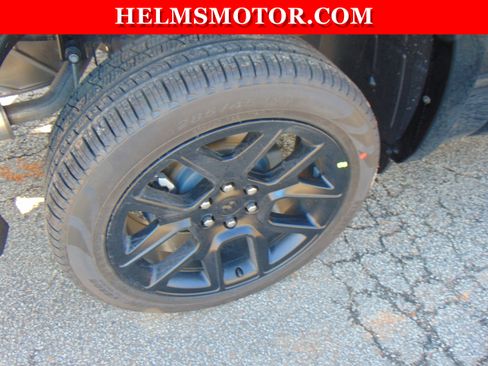 New 2026 RAM 1500 Laramie w/ Night Edition AWD/4WD image 29
