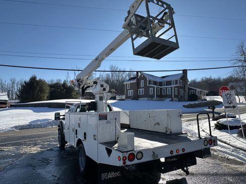 Used 2015 Ford F550 4X2 2dr Regular Cab 140.8 200. image 13