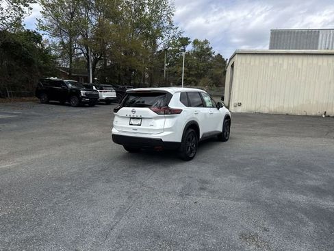 New 2026 Nissan Rogue SV AWD/4WD image 5