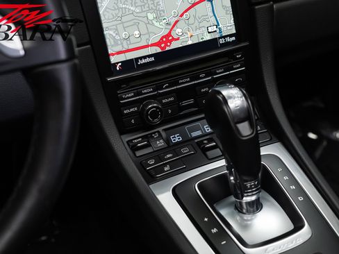 Used 2016 Porsche 911 Carrera 4 AWD/4WD image 46