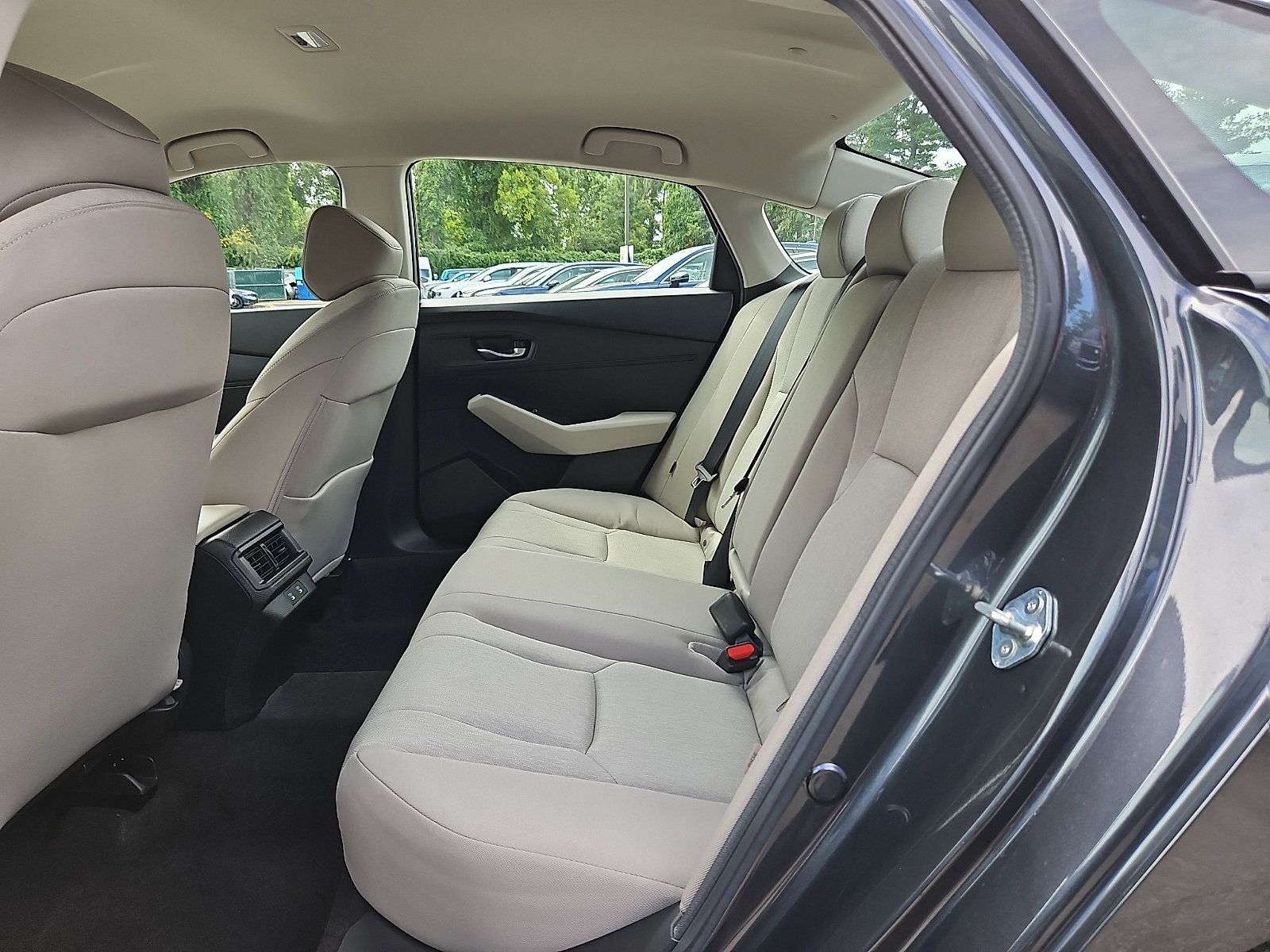 Used 2025 Honda Accord LX image 12
