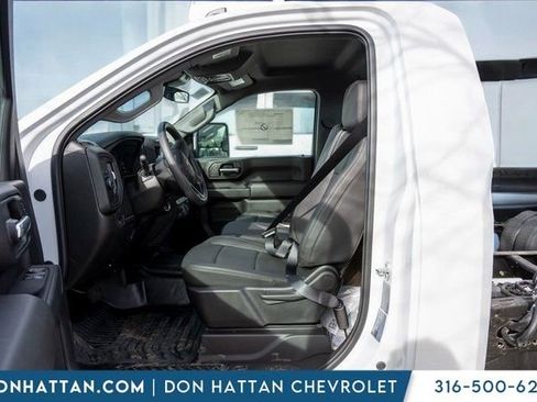 New 2025 Chevrolet Silverado 3500 W/T image 4
