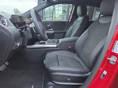 Certified 2026 Mercedes-Benz GLA 250 image 10