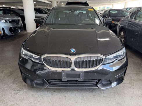 Used 2021 BMW 330i Sedan w/ Convenience Package (ZC2) RWD image 5