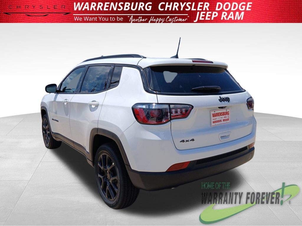 New 2026 Jeep Compass Latitude AWD/4WD image 6
