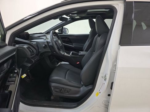 Used 2024 Toyota bZ4X Limited w/ Weather Package image 8