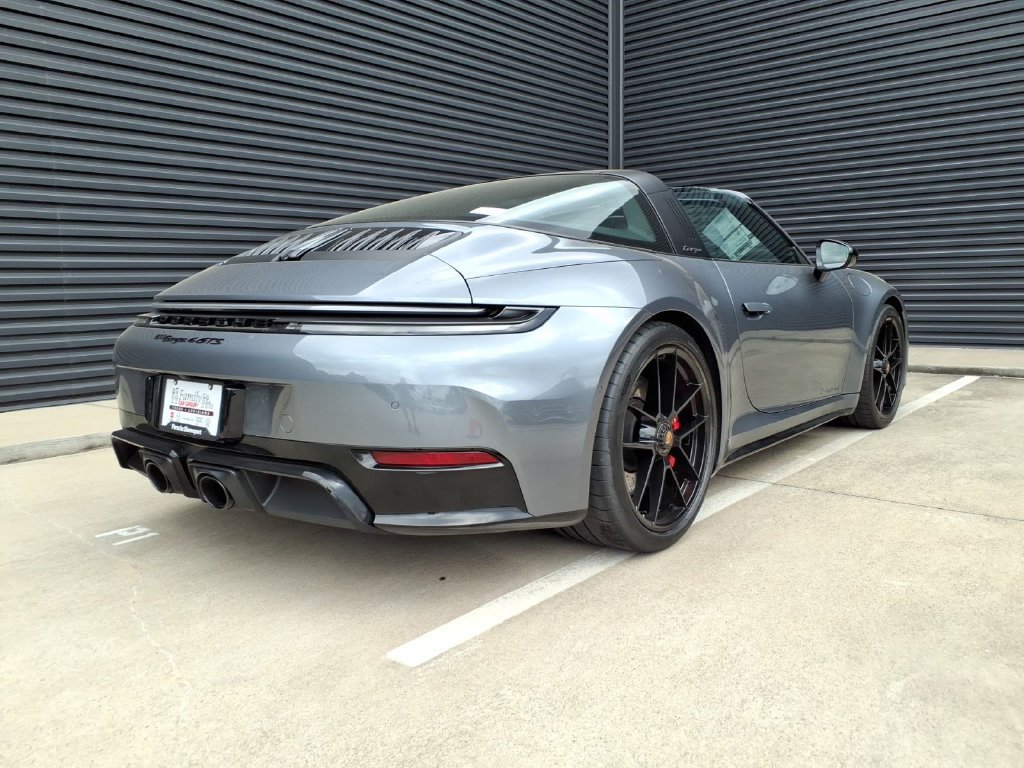 Certified 2026 Porsche 911 Targa 4 GTS AWD/4WD image 6
