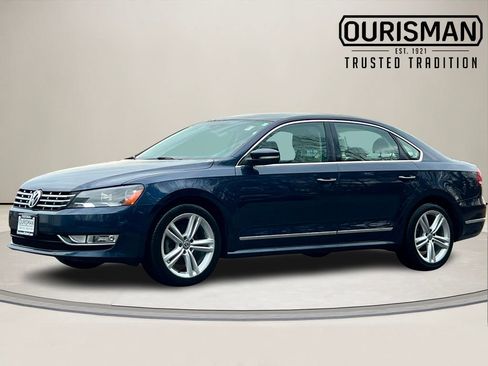 Used 2013 Volkswagen Passat TDI SE image 2