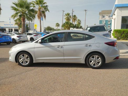 Used 2020 Hyundai Elantra SEL FWD image 15