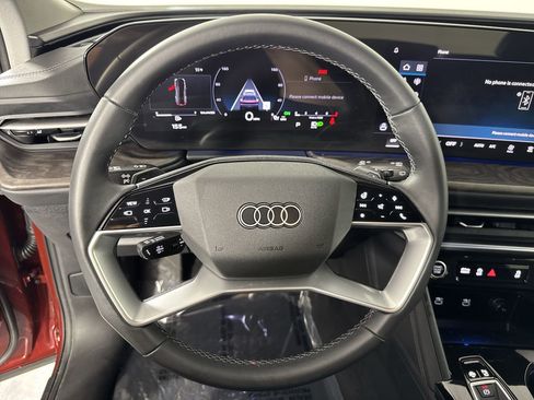 Certified 2025 Audi Q5 Premium Plus w/ Premium Plus AWD/4WD image 13