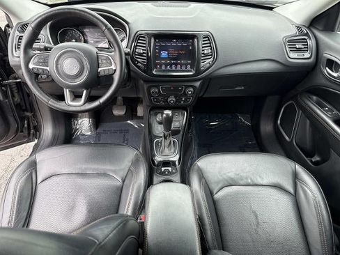 Used 2018 Jeep Compass Limited AWD/4WD image 16