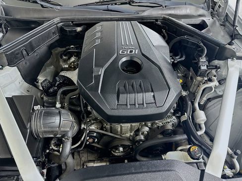 Used 2018 Kia Stinger image 29
