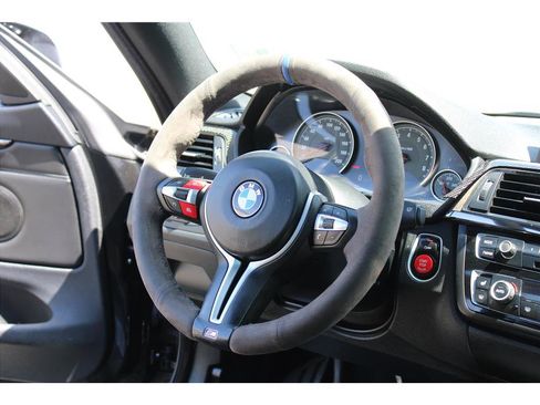 Used 2015 BMW M4 Coupe w/ Executive Package RWD image 14