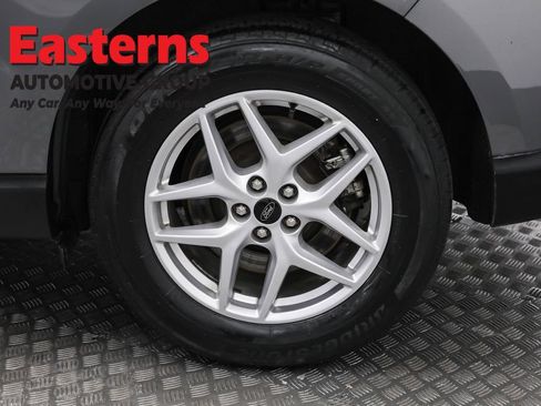 Used 2023 Ford Edge SEL image 33