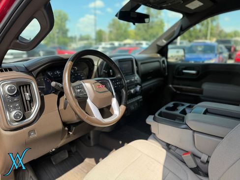 Used 2020 GMC Sierra 1500 SLE w/ SLE Value Package AWD/4WD image 13