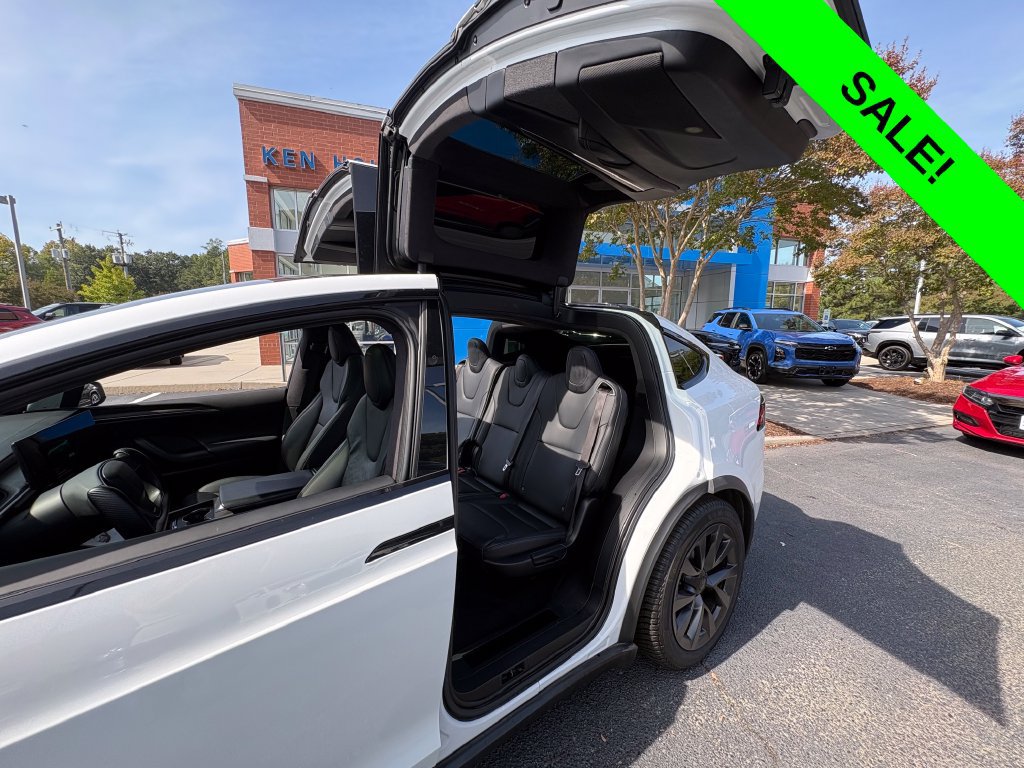 Used 2022 Tesla Model X AWD/4WD image 6