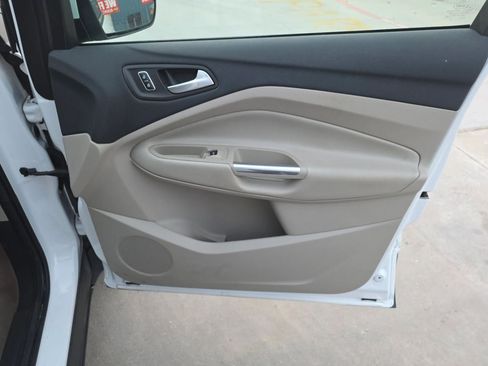 Used 2016 Ford Escape SE w/ Equipment Group 201A FWD image 52