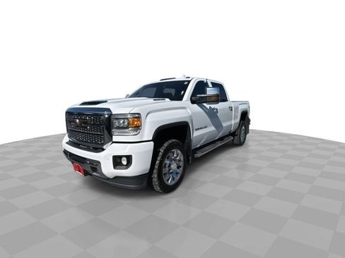 Certified 2019 GMC Sierra 2500 Denali image 4